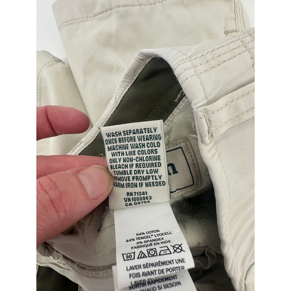 LL Bean Mens Classic Fit Chino Shorts Beige Tan Cotton Tencel Stretch 32W 504197 - Picture 8 of 10